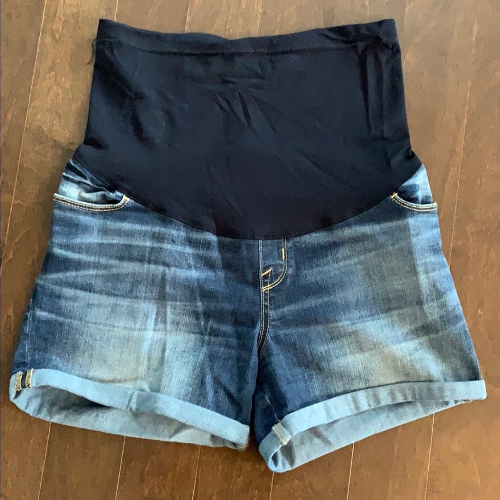 Maternity shorts, small, Liz Lange
